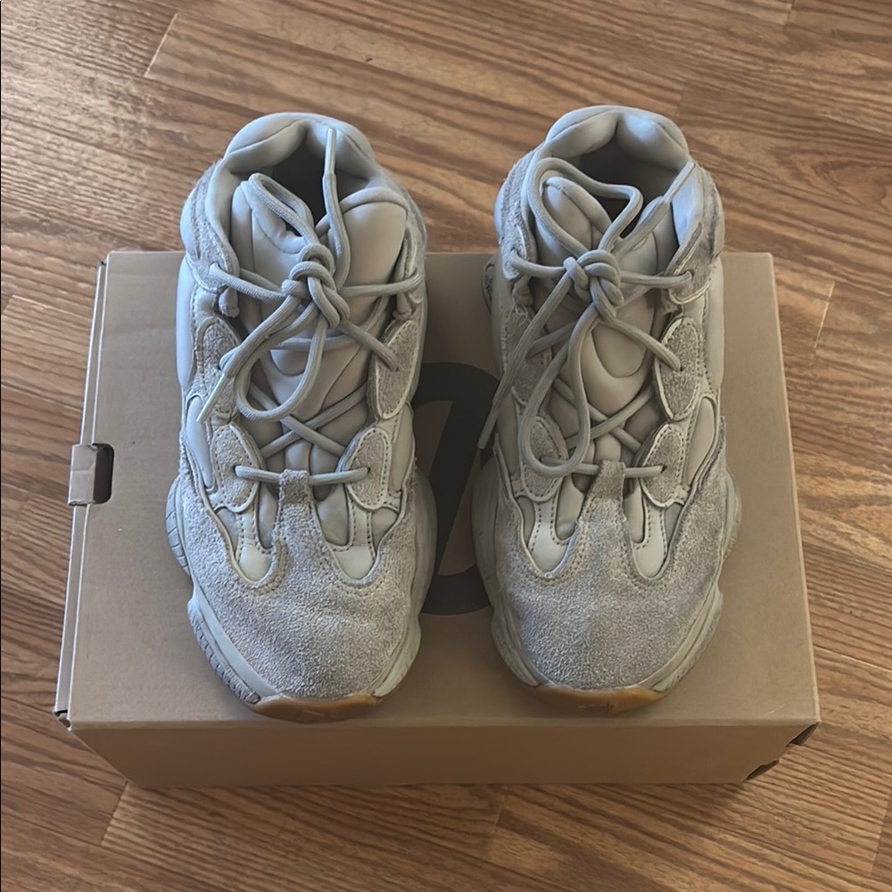Yeezy 500 stone